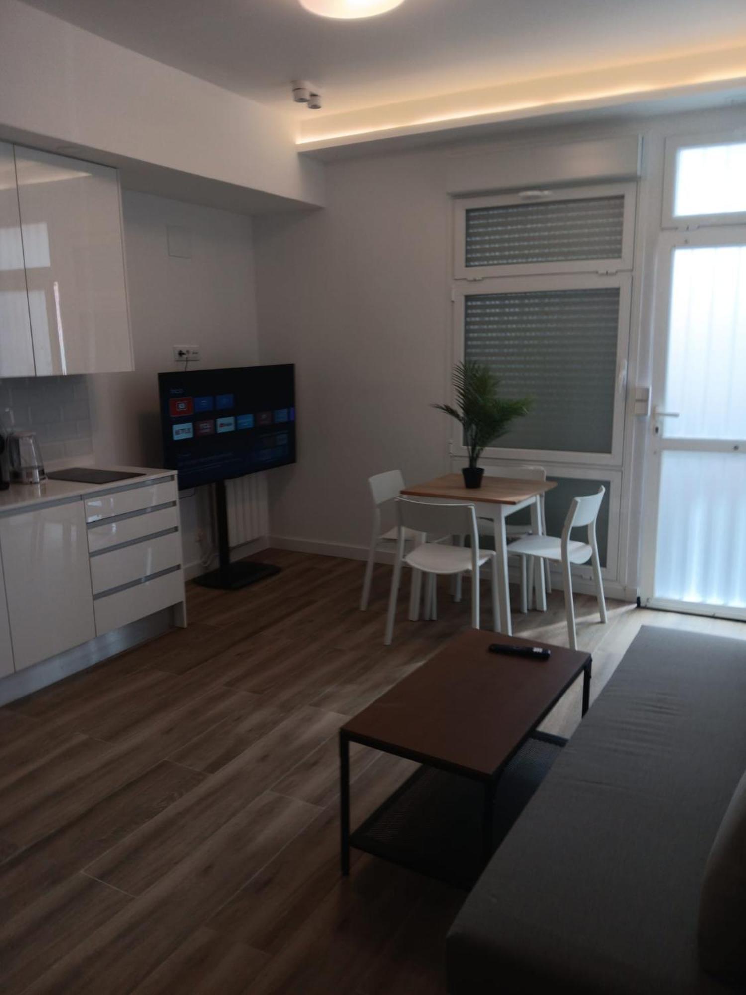 Apartamento Plaza De Castilla2 Apartments1 *